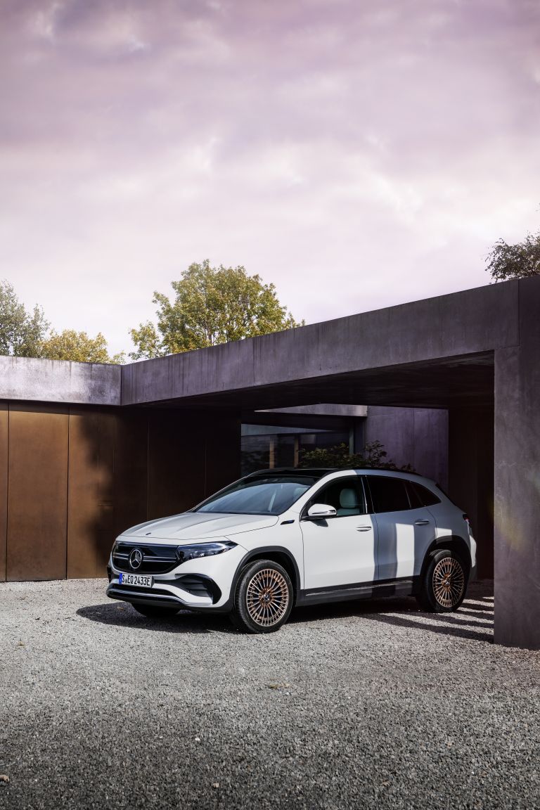 Mercedes-Benz EQA